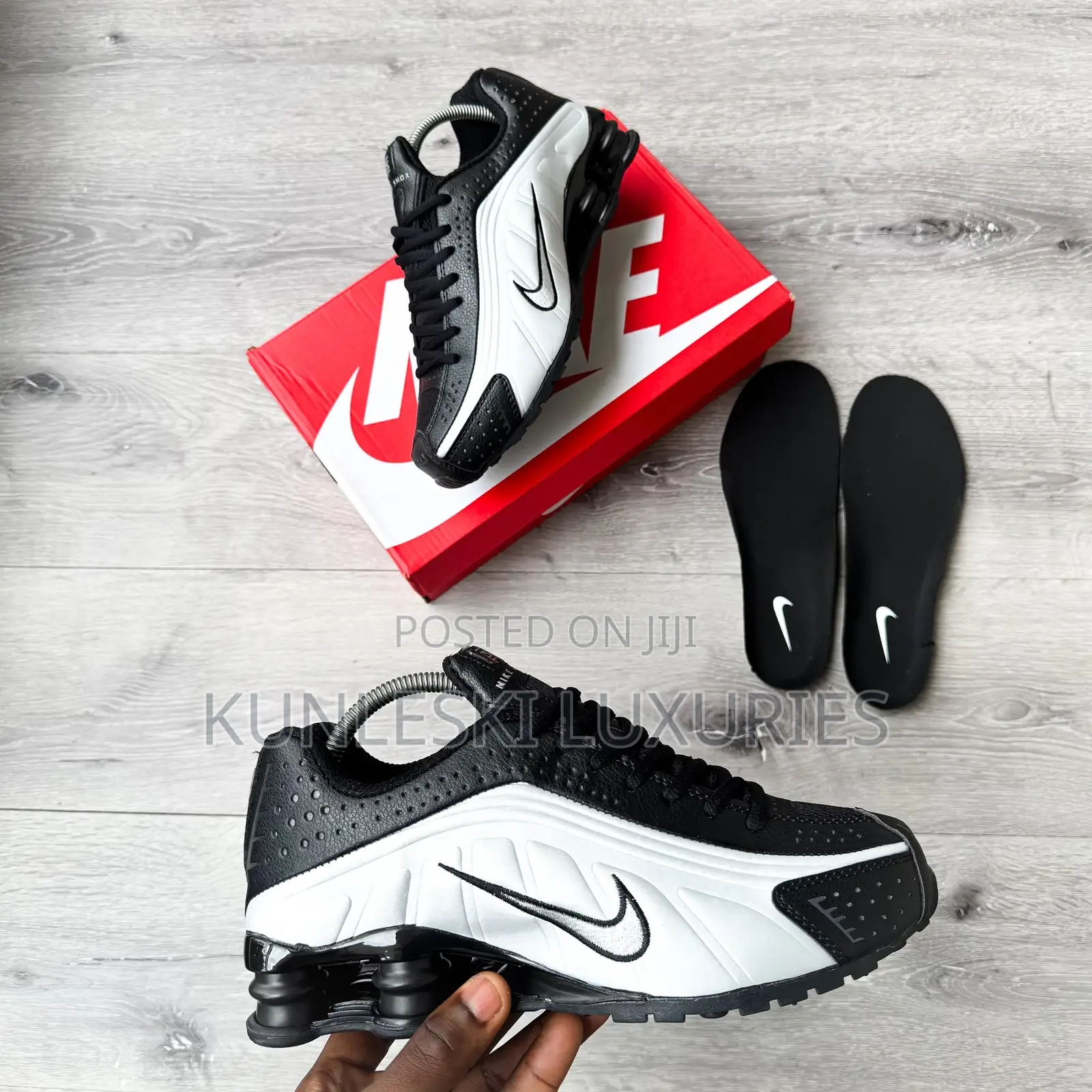 Original Nike Shox R4 Metallic Sneakers in 5 Color Ways
