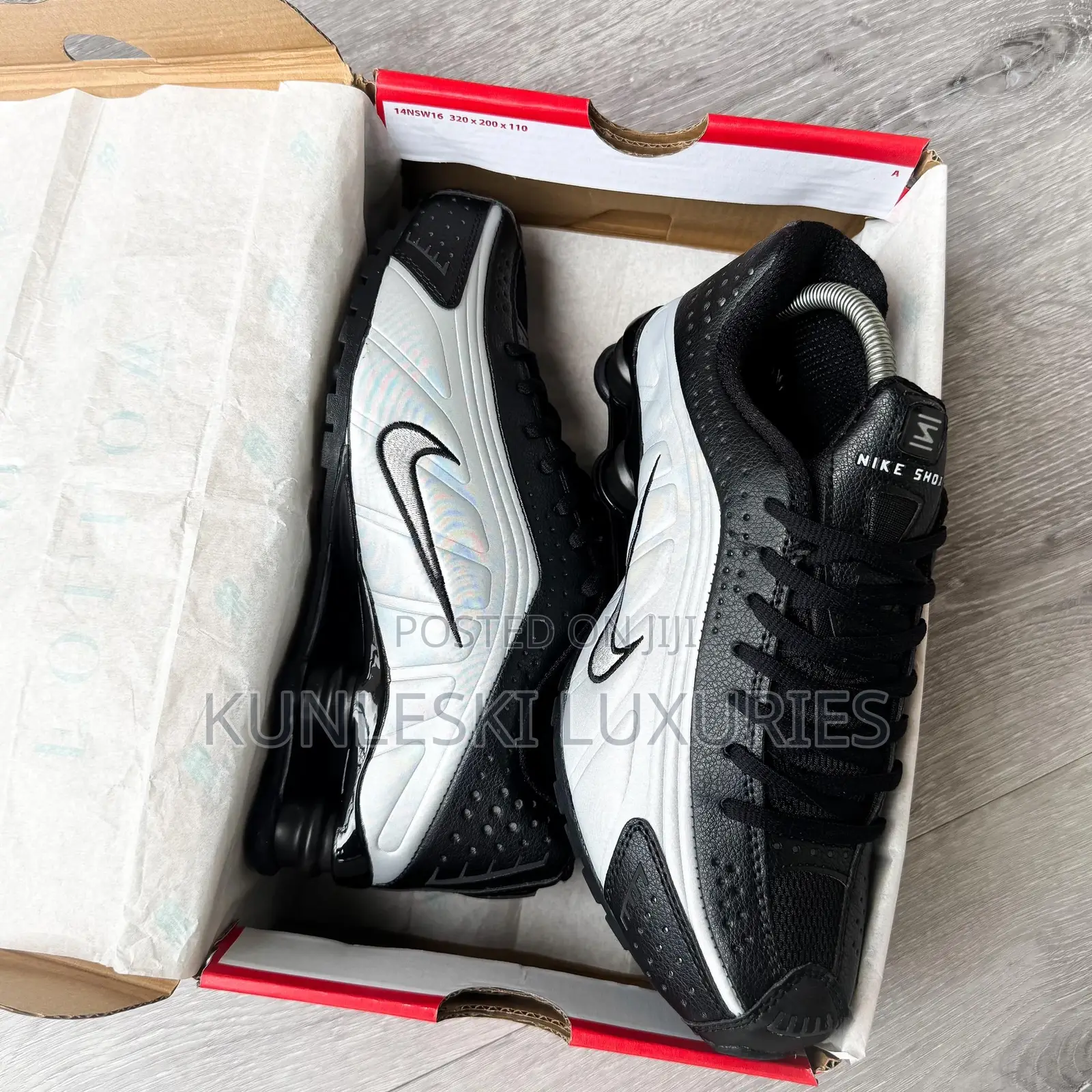 Original Nike Shox R4 Metallic Sneakers in 5 Color Ways