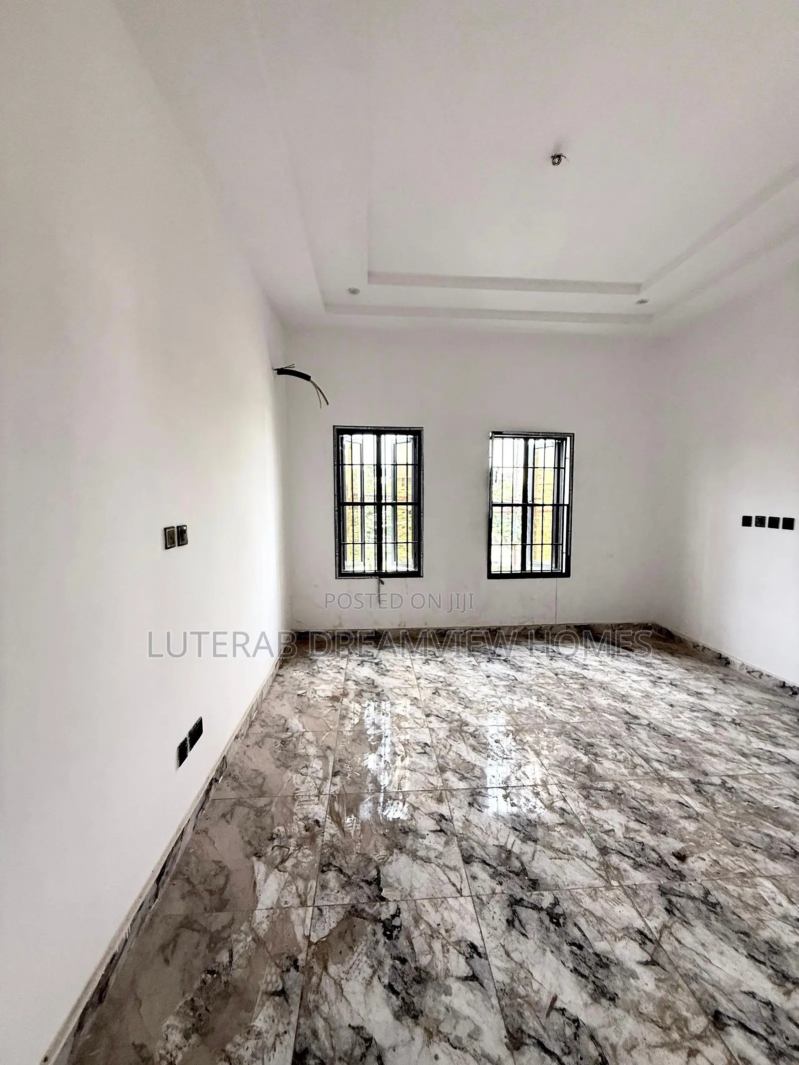 5bdrm Duplex in Kado for sale