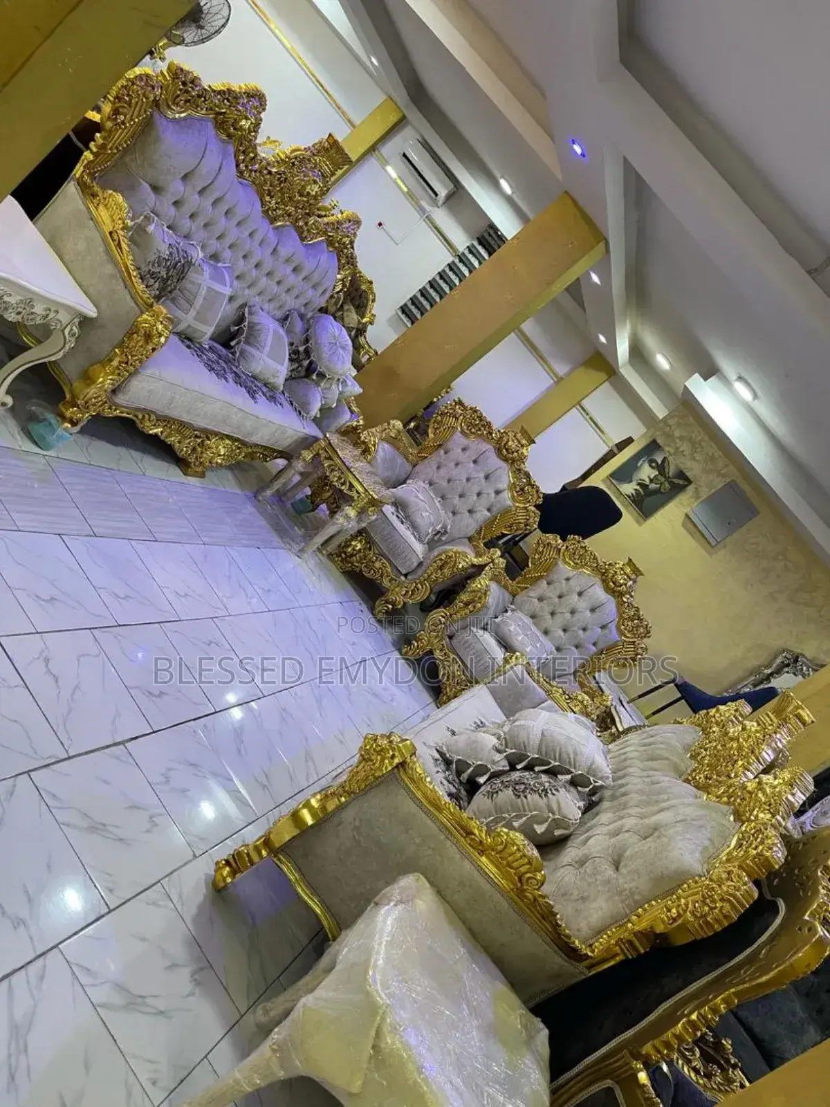 Royal Turkish Sofa Set With Stools Dining Table