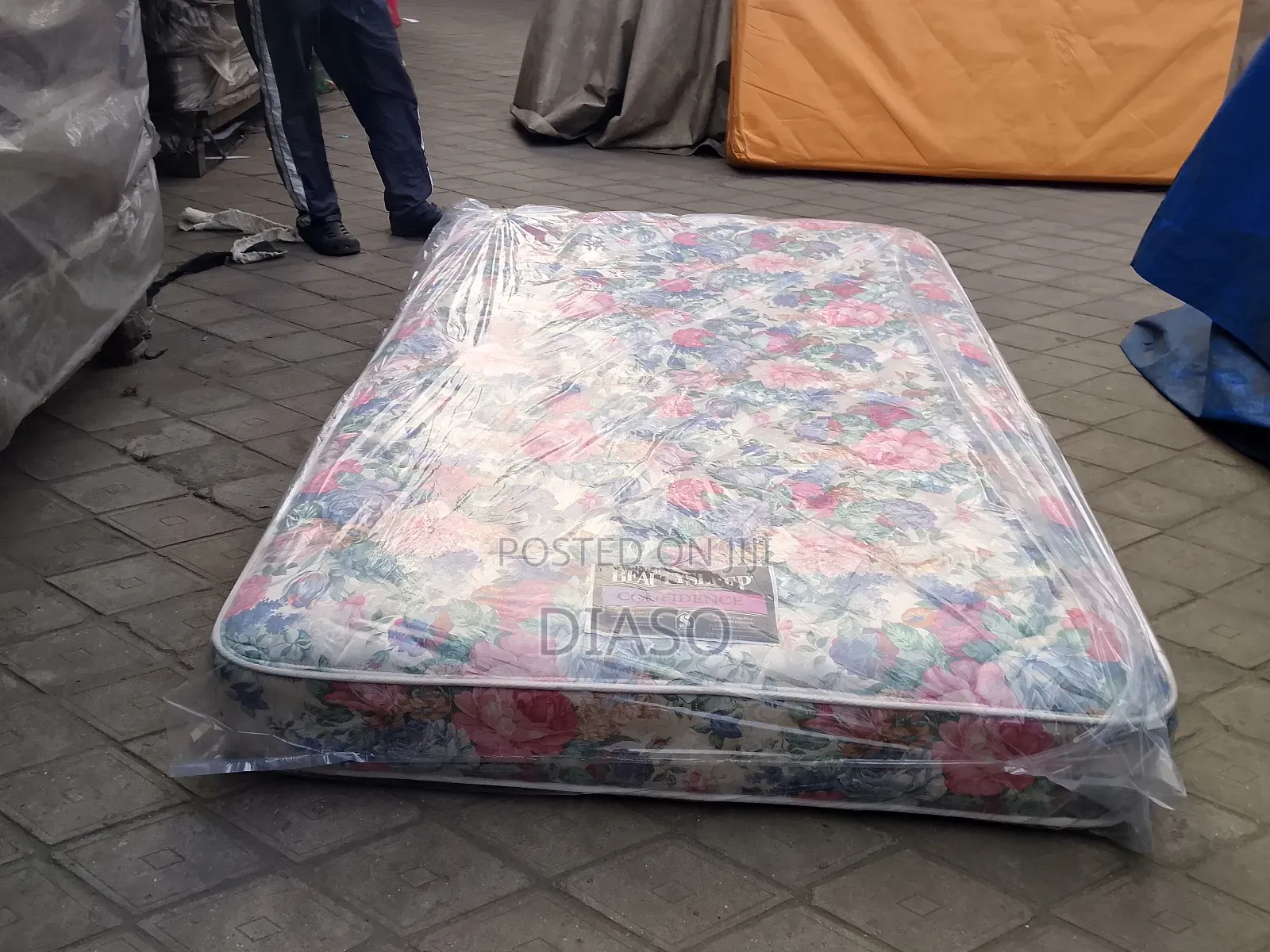 Order for Your Affordable Canadian 4.5x6 Mattress Get 1 Fiber Pillow