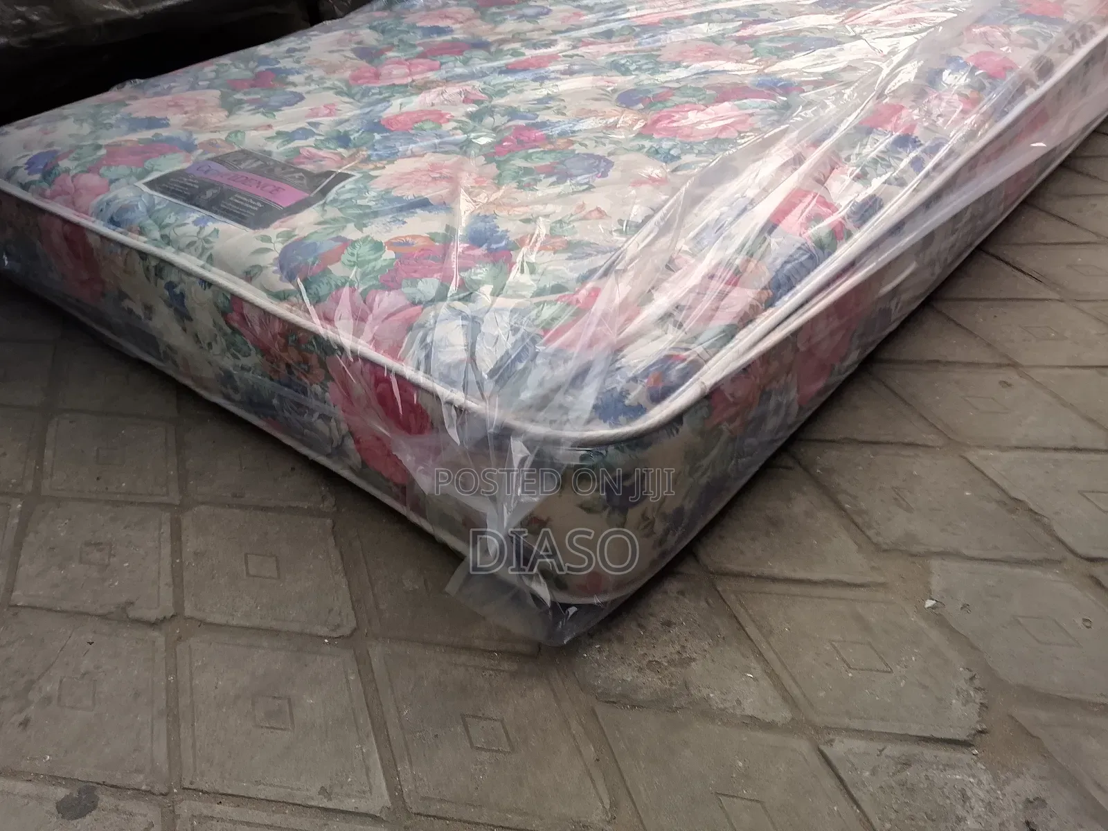 Order for Your Affordable Canadian 4.5x6 Mattress Get 1 Fiber Pillow