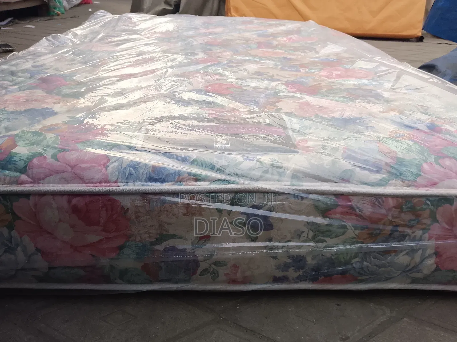 Order for Your Affordable Canadian 4.5x6 Mattress Get 1 Fiber Pillow