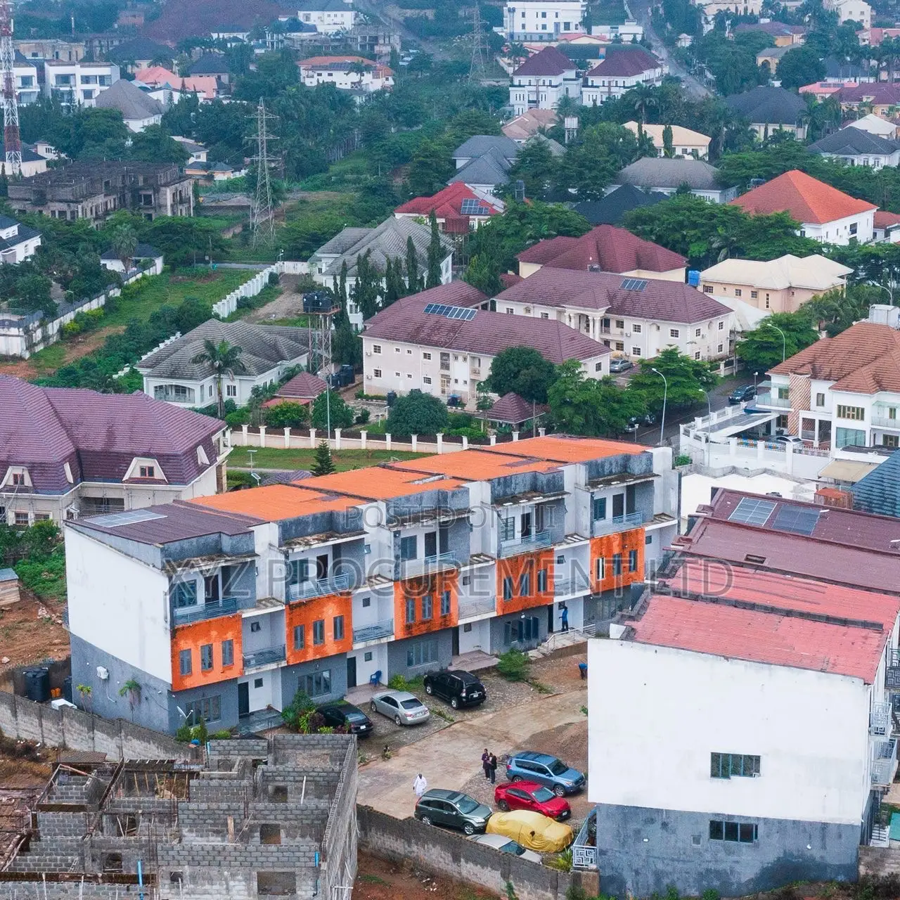5bdrm Duplex in Guzape District for sale