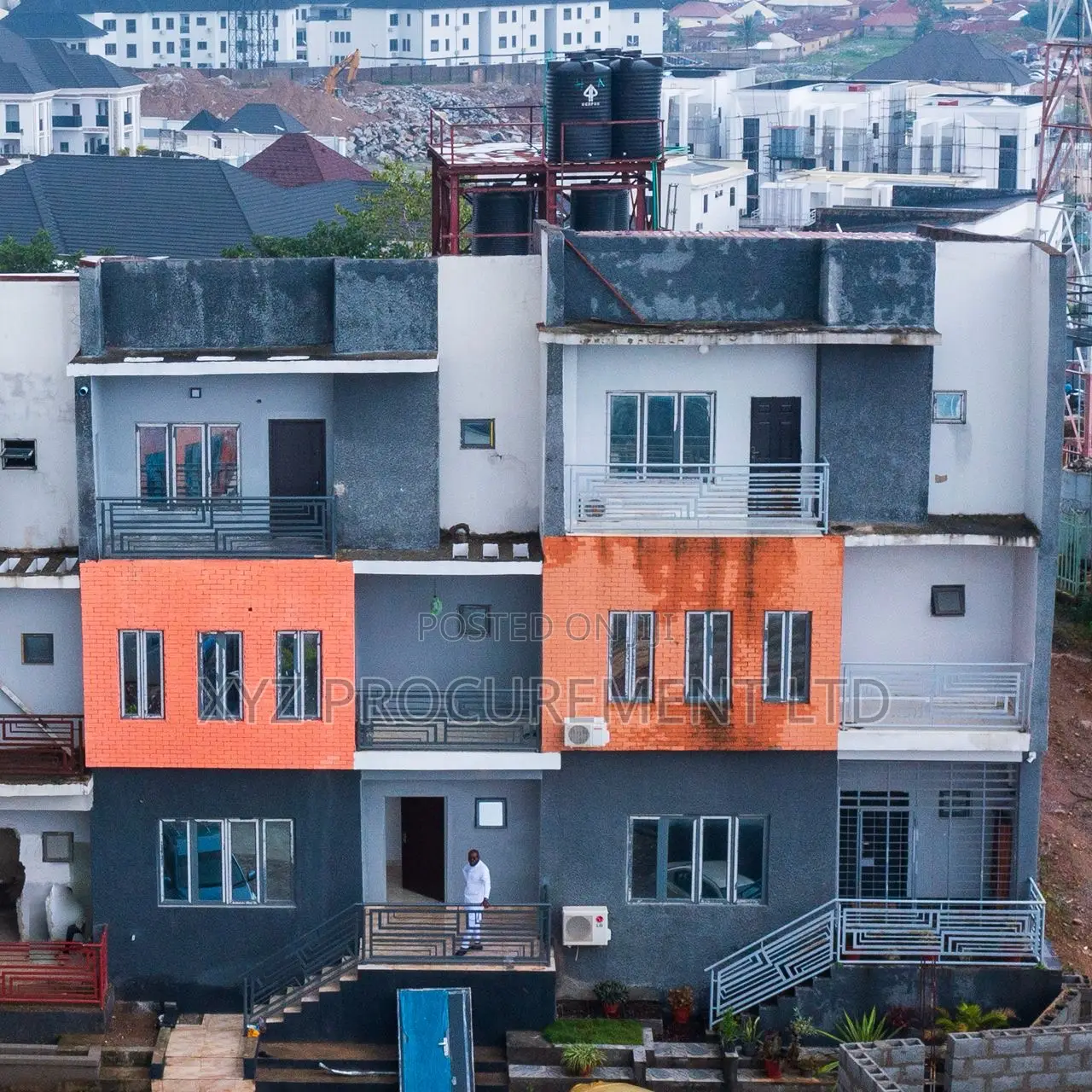 5bdrm Duplex in Guzape District for sale