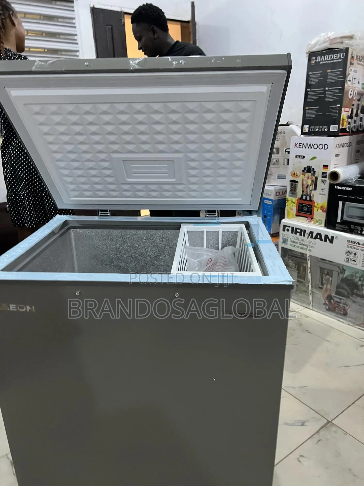 Aeon 150l Deep Freezer With Safety Lock