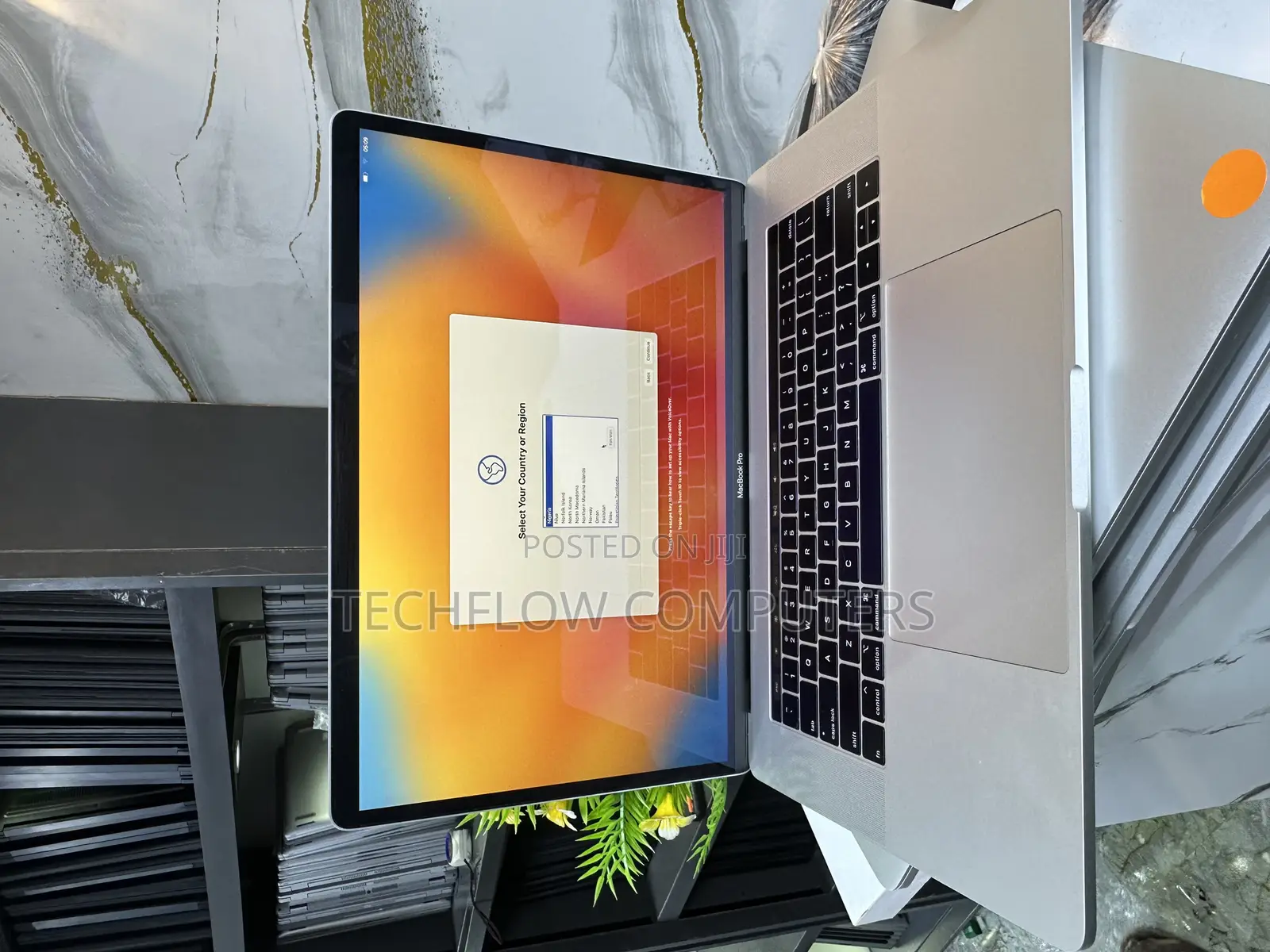 Laptop Apple MacBook Pro 2017 16GB Intel Core I7 SSD 512GB