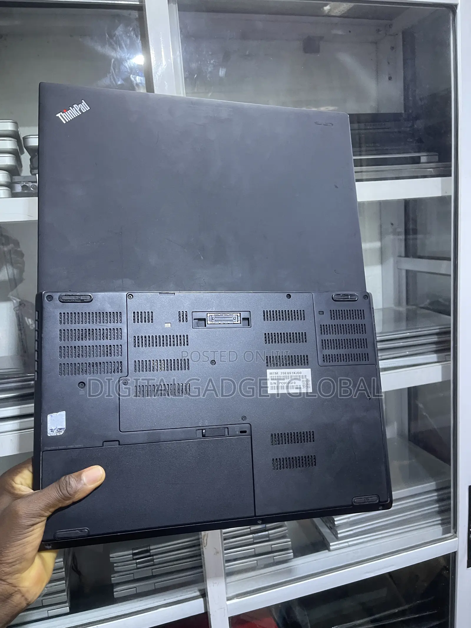 Laptop Lenovo ThinkPad P50 16GB Intel Xeon SSD 256GB