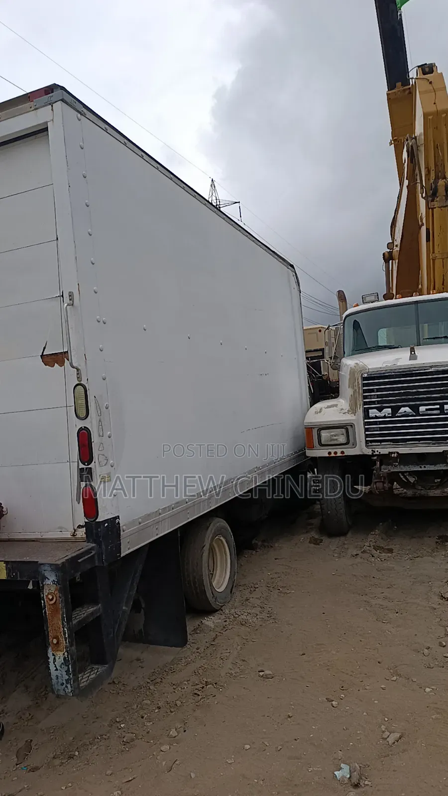 Clean Foreign Used Mitsubishi Fuso Truck 2009 Automatic