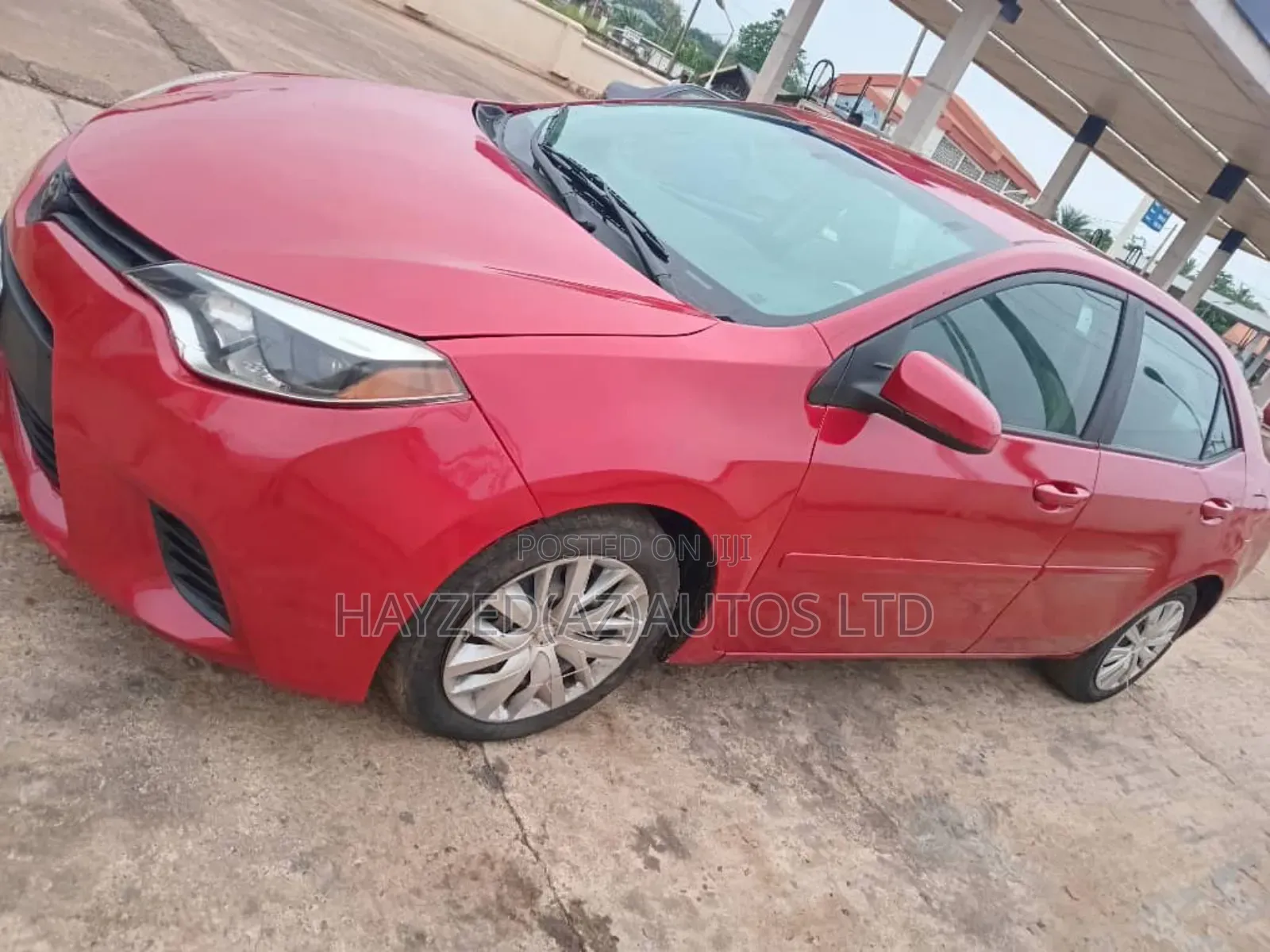 Toyota Corolla LE 4dr Sedan (1.8L 4cyl CVT) 2016 Pink