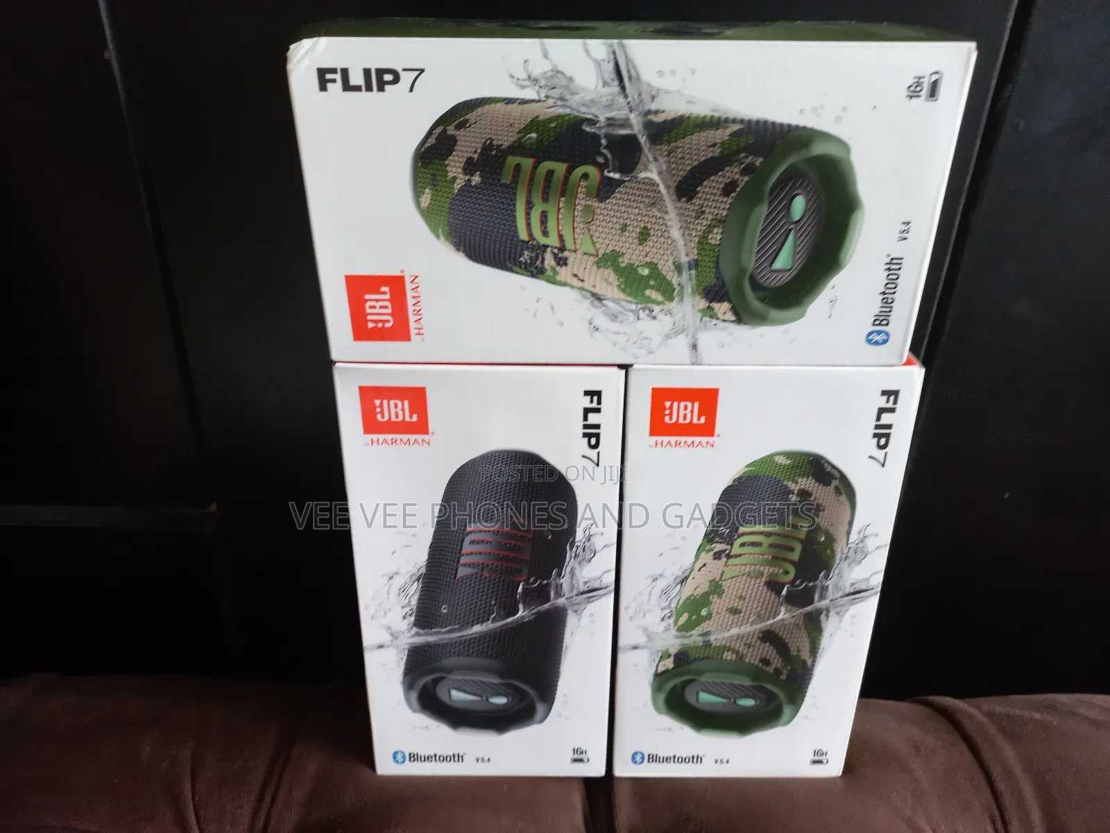 JBL Flip 7 Bluetooth Speaker
