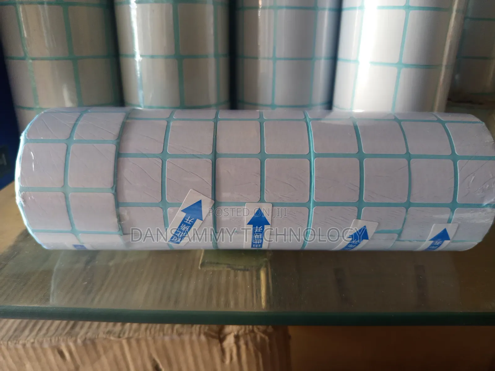 20*20mm Direct Thermal By 2000labels