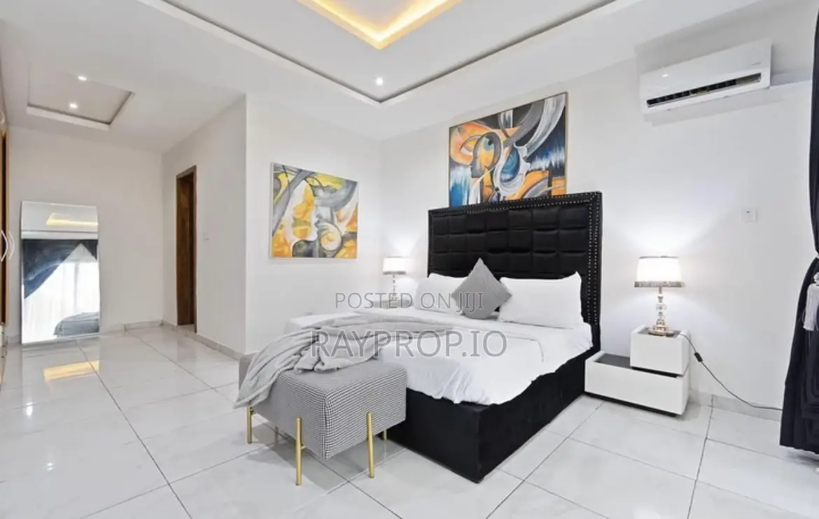 4 Bedroom Shortlet in Victoria Island