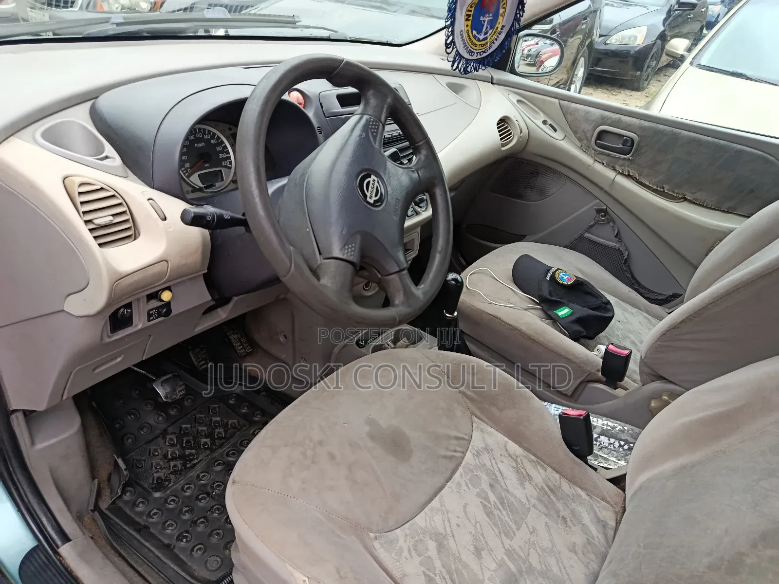 Nissan Almera 2005 Green