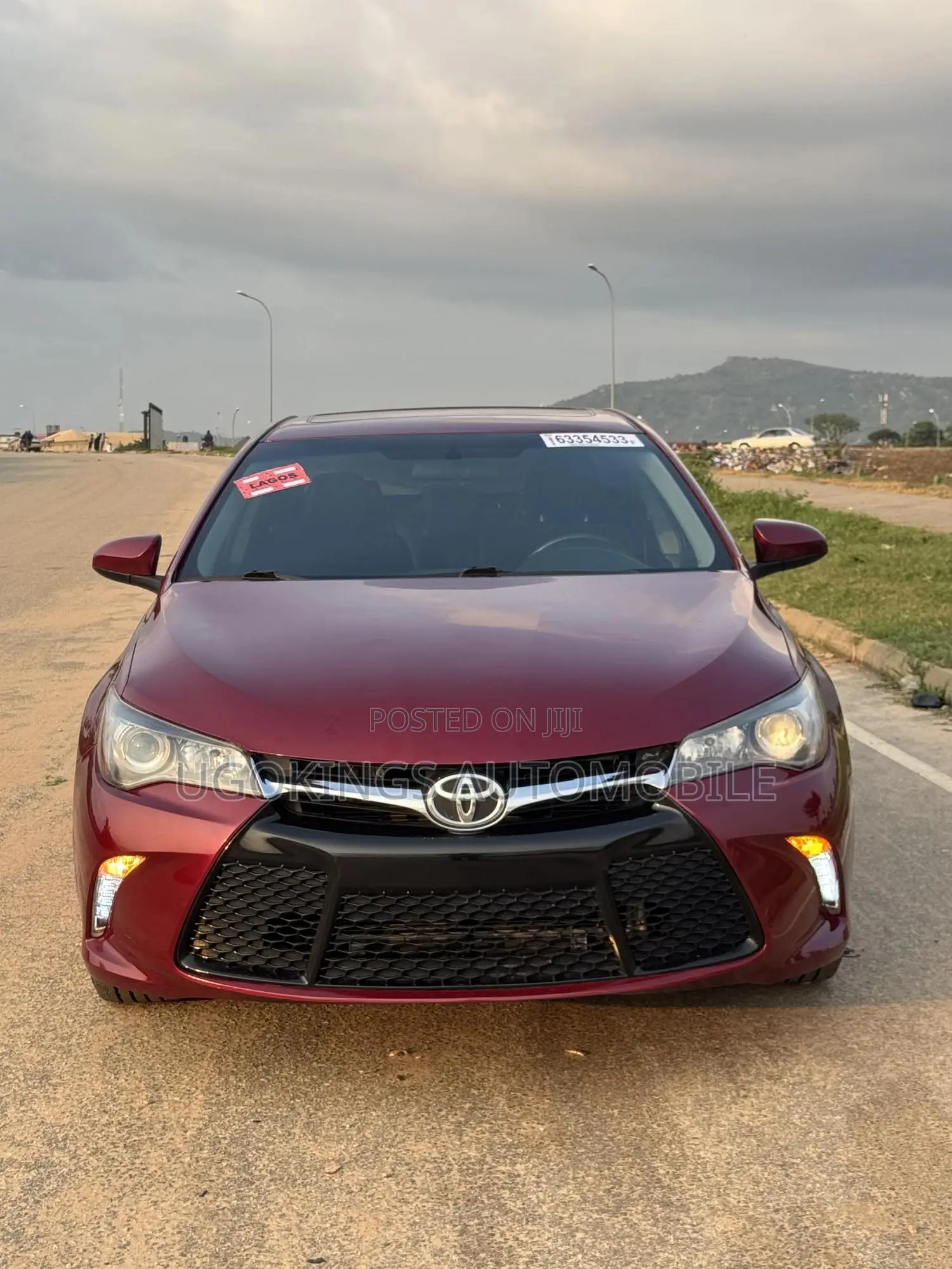 Toyota Camry XSE 4dr Sedan (2.5l 4cyl 6A) 2016 Red