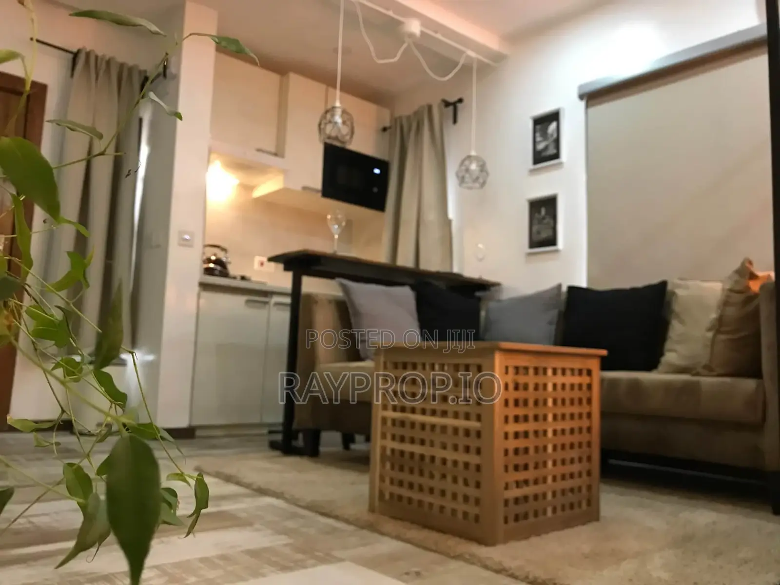 143899re - Studio Shortlet in Lekki Phase 1