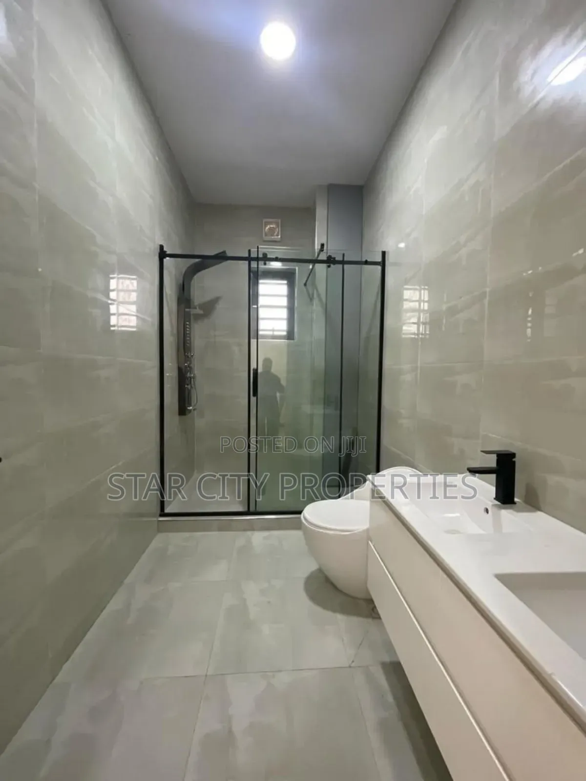 4bdrm House in Oniru Estate, Lekki for sale