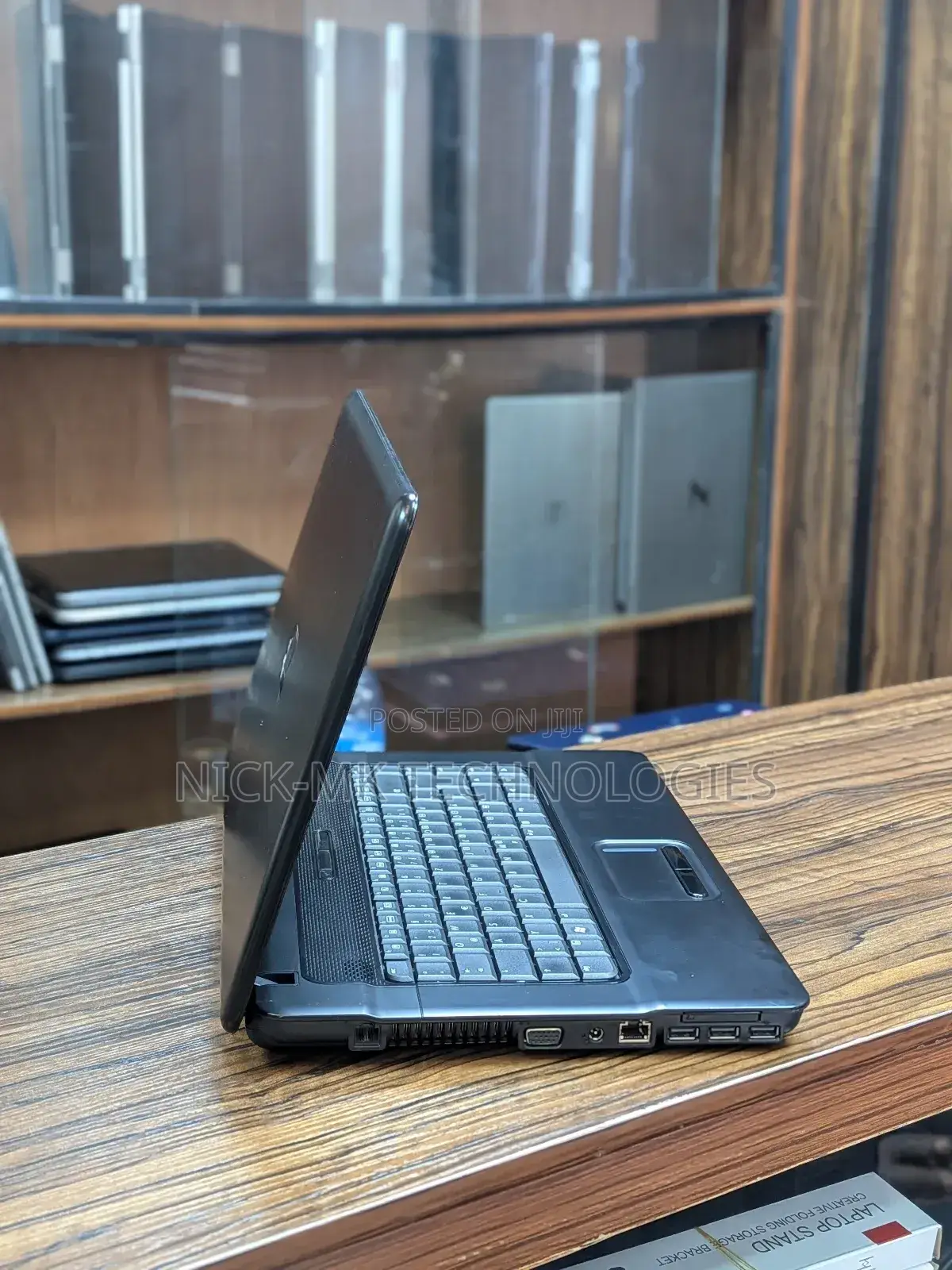 Laptop HP Compaq 610 4GB Intel Core 2 Duo HDD 160GB