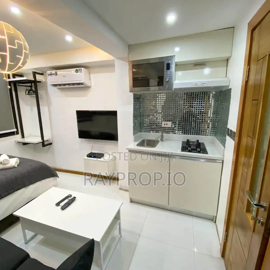 Studio Shortlet in Ikoyi