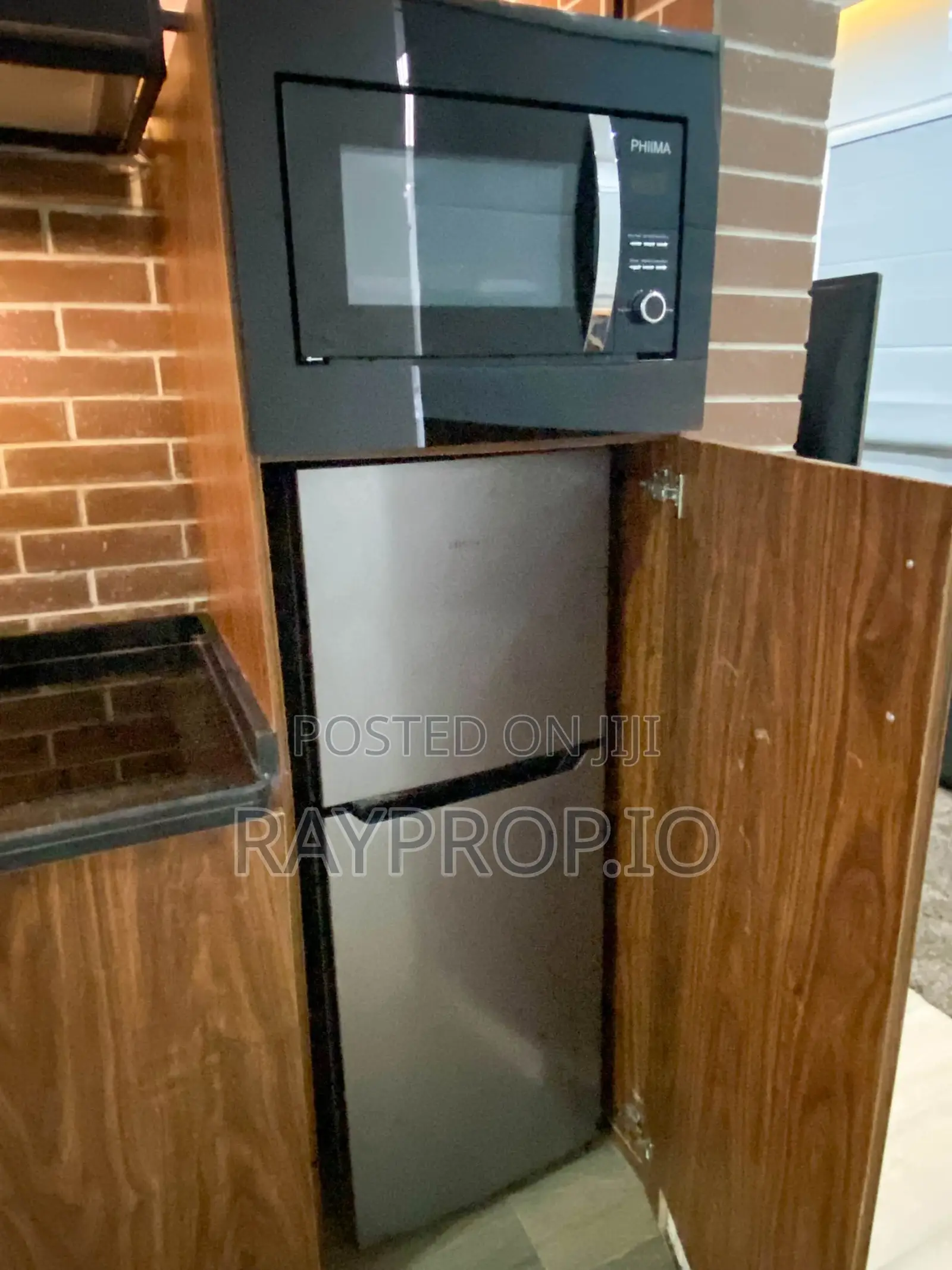 Studio Shortlet in Lekki Phase 1