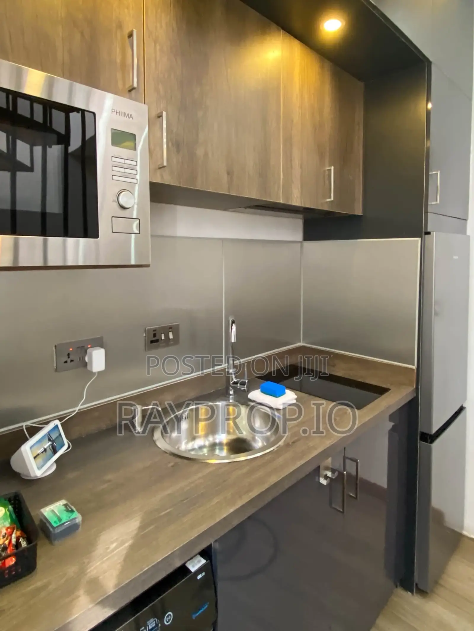 628920wu - 1 Bedroom Shortlet in Lekki Phase 1