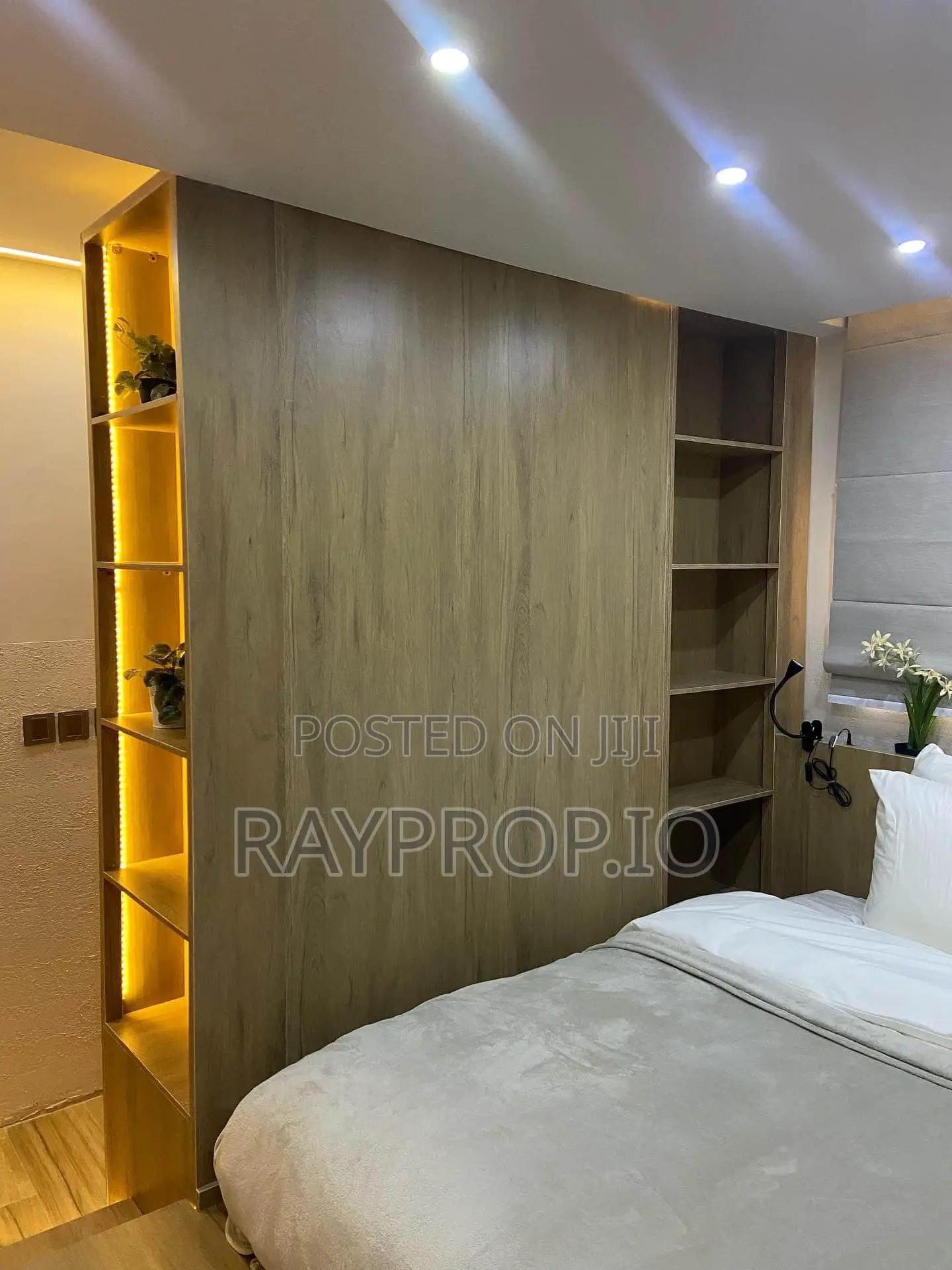 219826kx - 1 Bedroom Shortlet in Lekki Phase 1