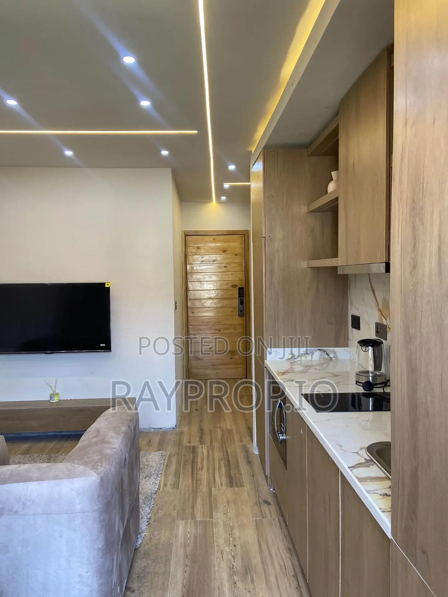 219826kx - 1 Bedroom Shortlet in Lekki Phase 1