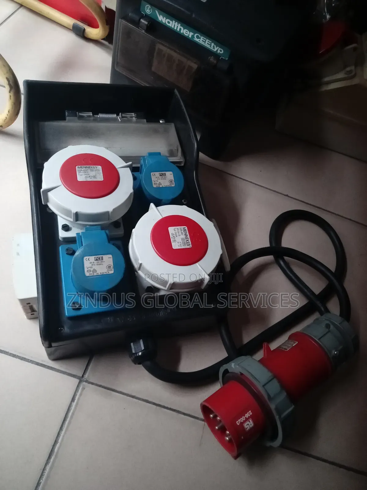 Socket Outlet for Supply Unit