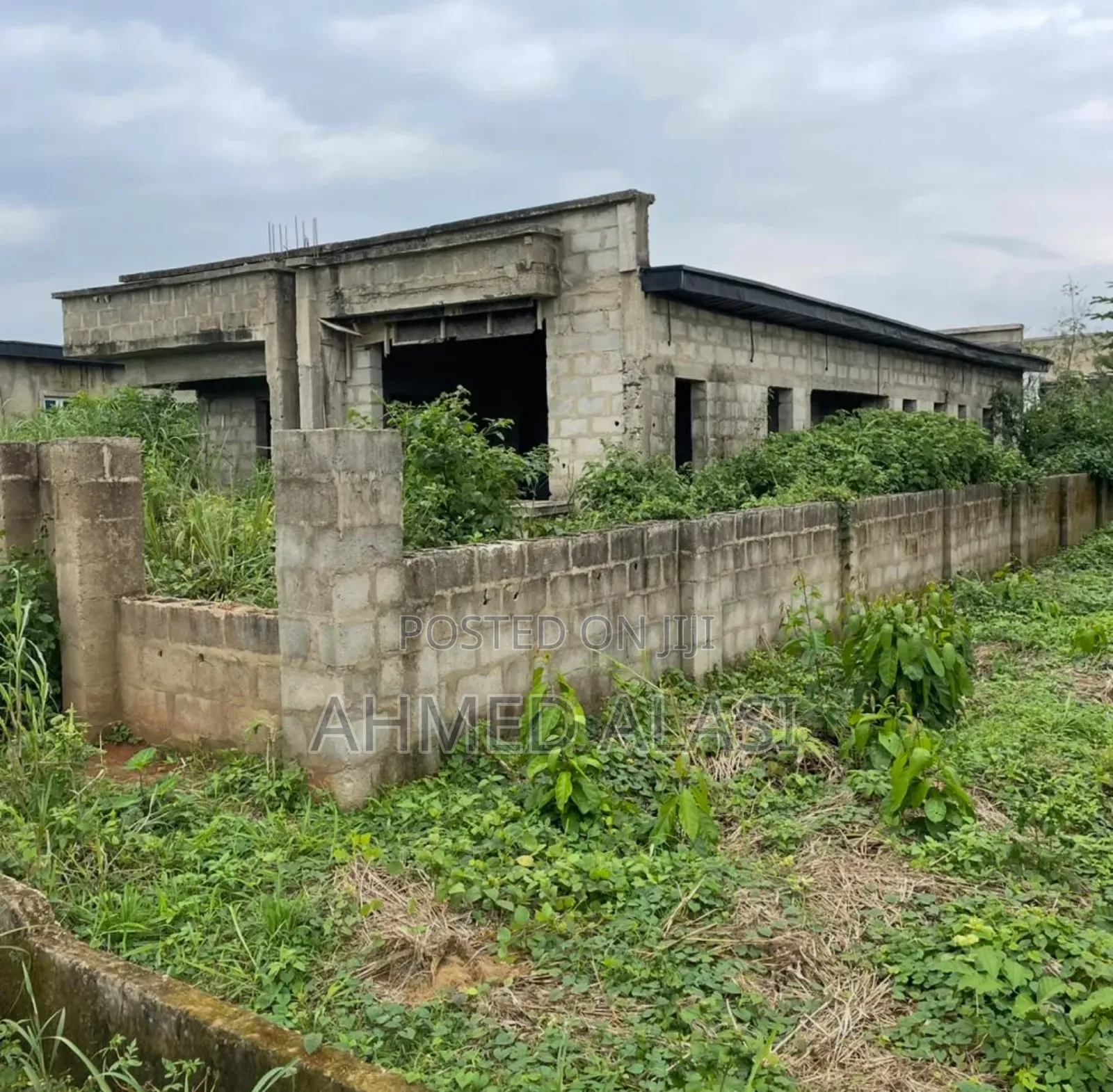 3bdrm Bungalow in Adron London Park, Ibadan for sale