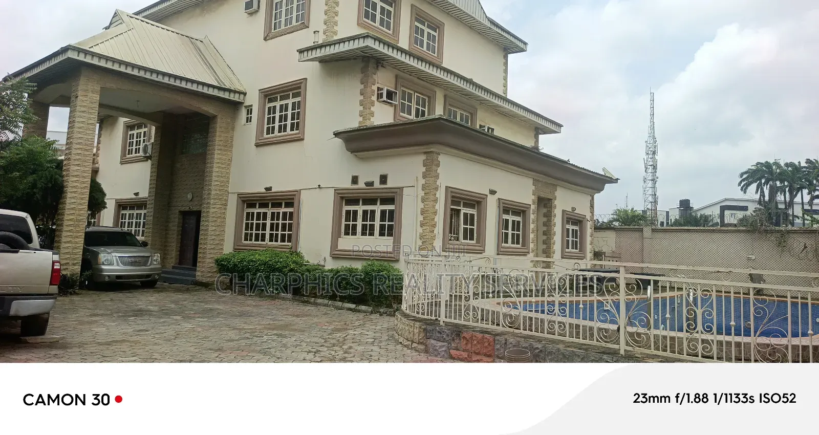 10bdrm Duplex in Ikeja GRA for sale