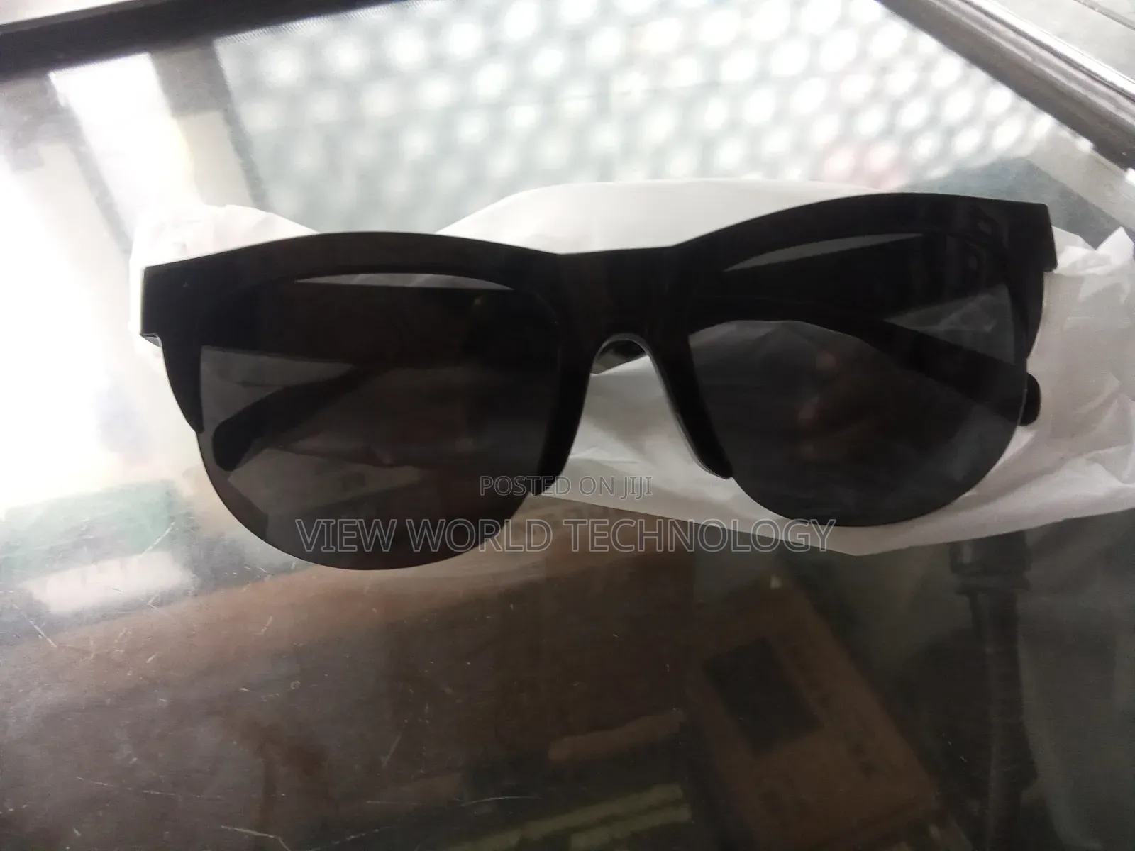 Wireless Smart Glasses