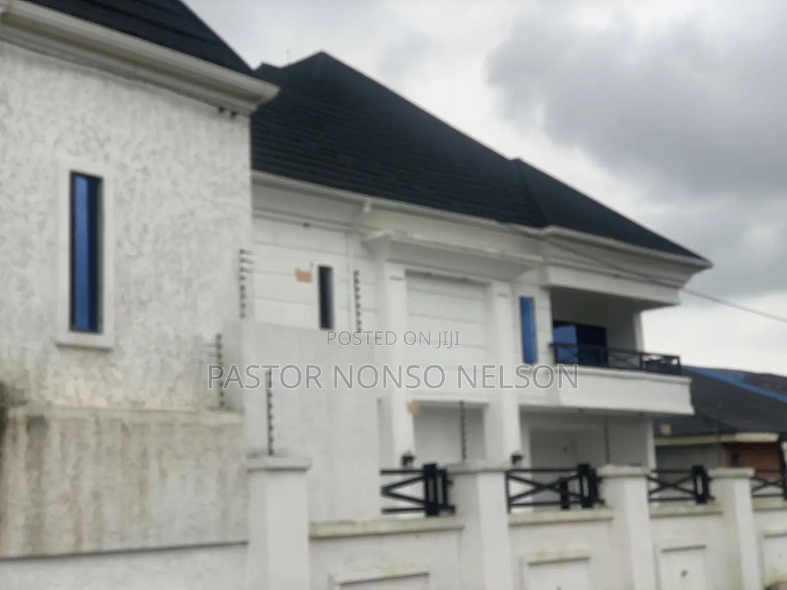 5bdrm Duplex in Layout, Owerri for sale