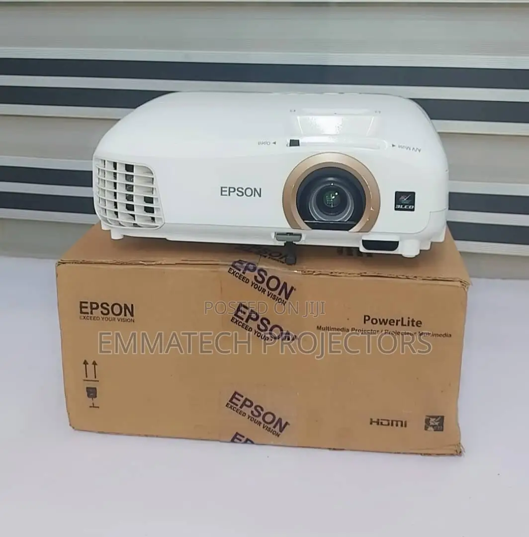 Brand New  Wirelesshome Cinema Projector Lekki Lagos, Warri , Calabar