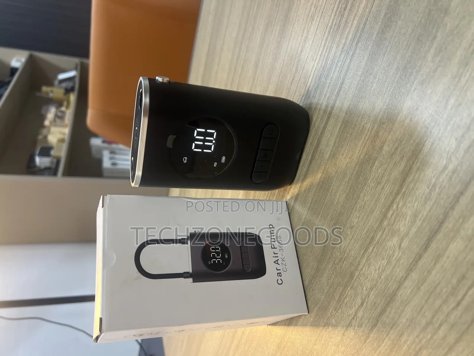 Wireless Rechargeable Tyre Pump