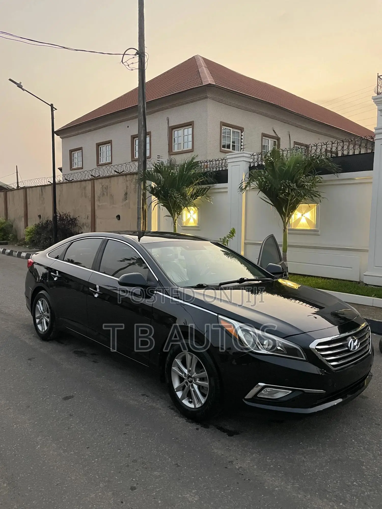 Hyundai Sonata Sport Sedan FWD (2.4L 4cyl 6A) 2017 Black