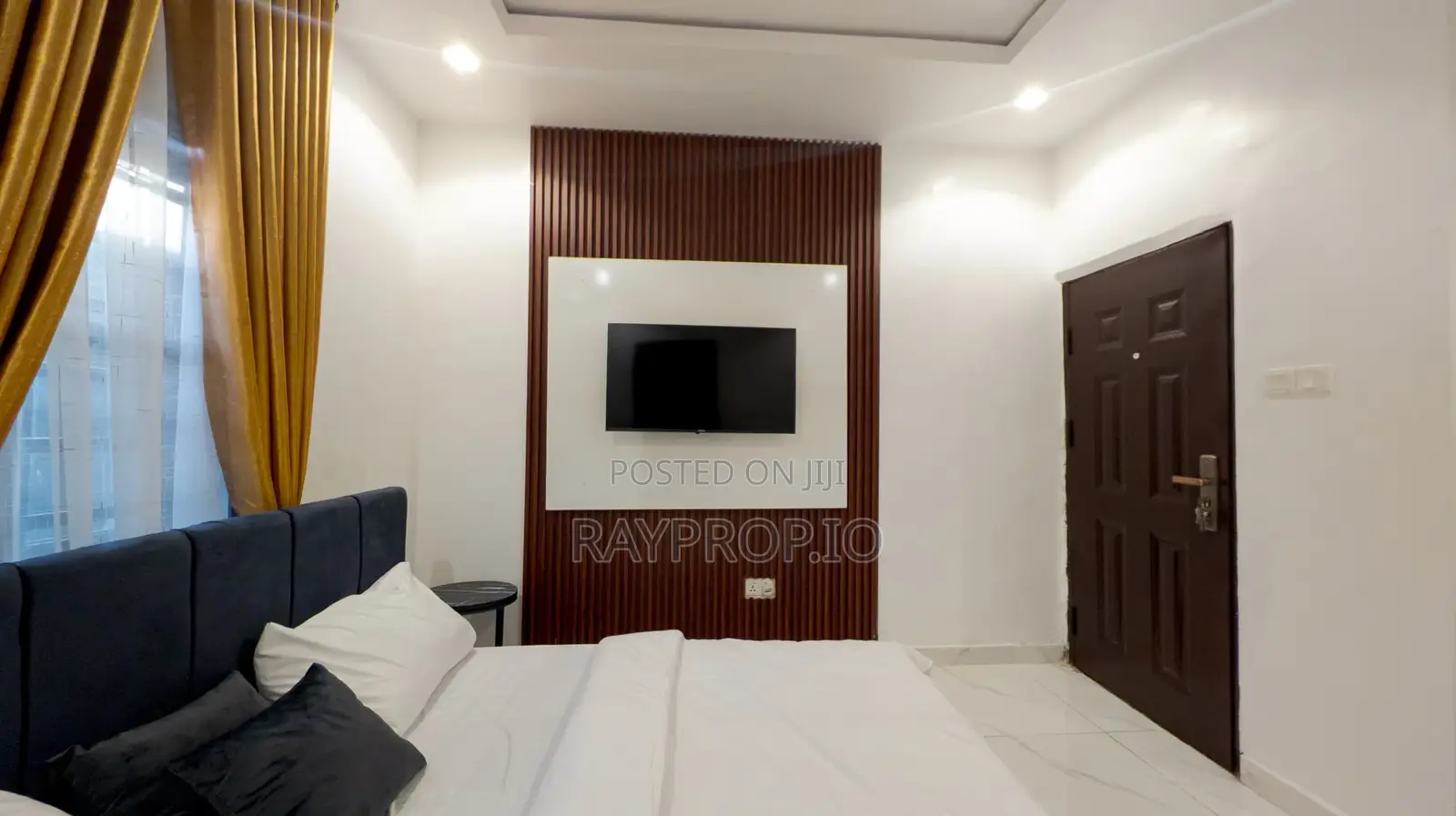 Studio Shortlet in Surulere