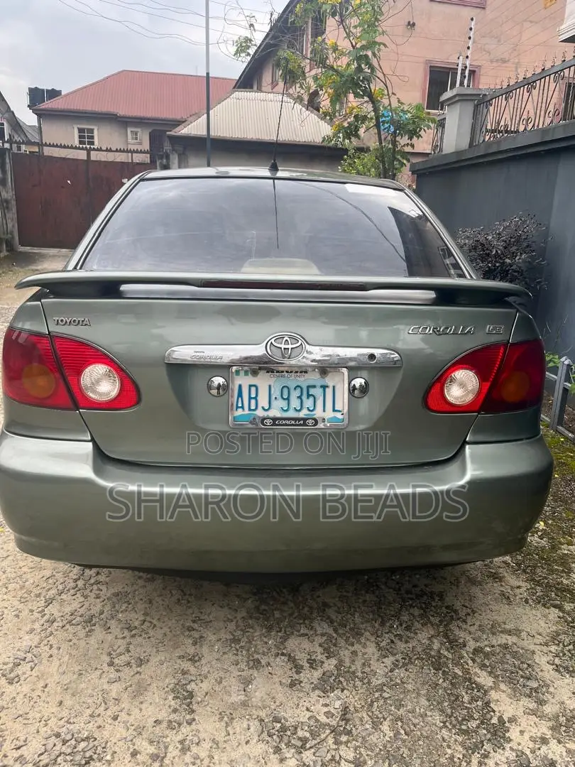 Toyota Corolla 2005 Green