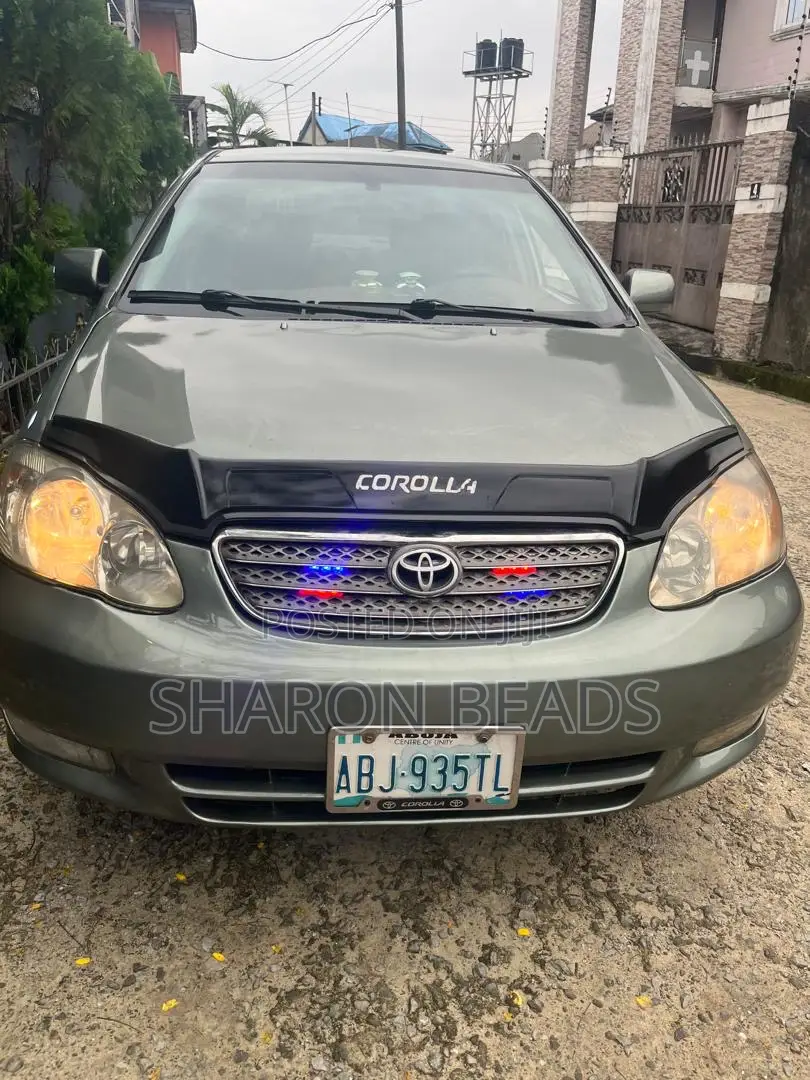 Toyota Corolla 2005 Green