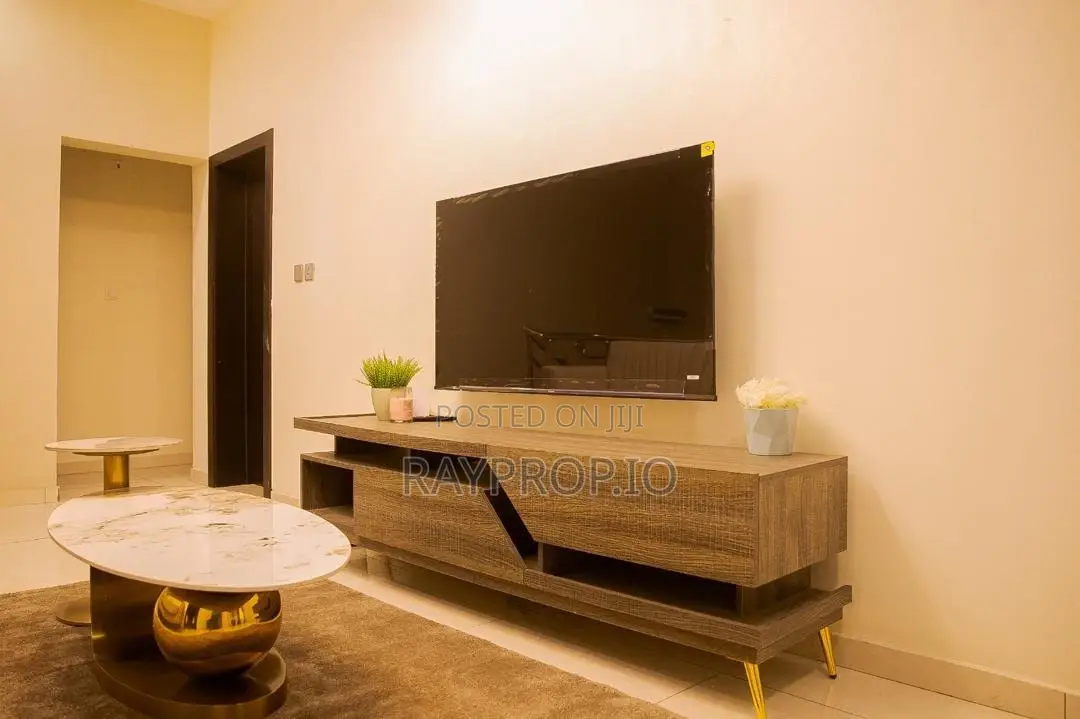 4 Bedroom Shortlet in Magodo