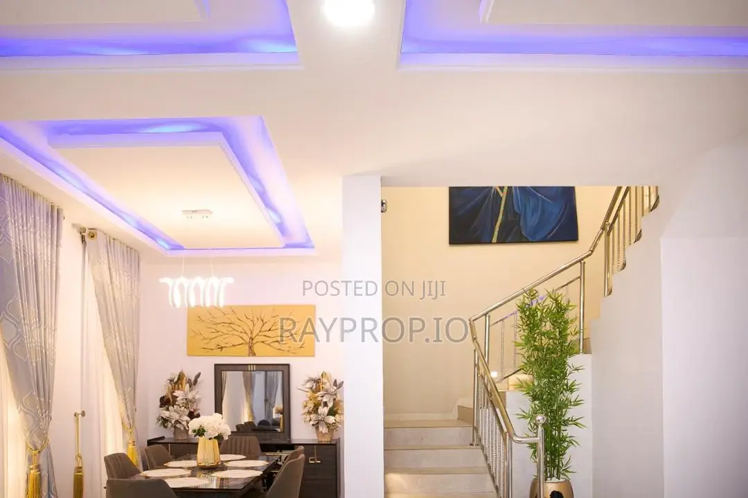 4 Bedroom Shortlet in Magodo
