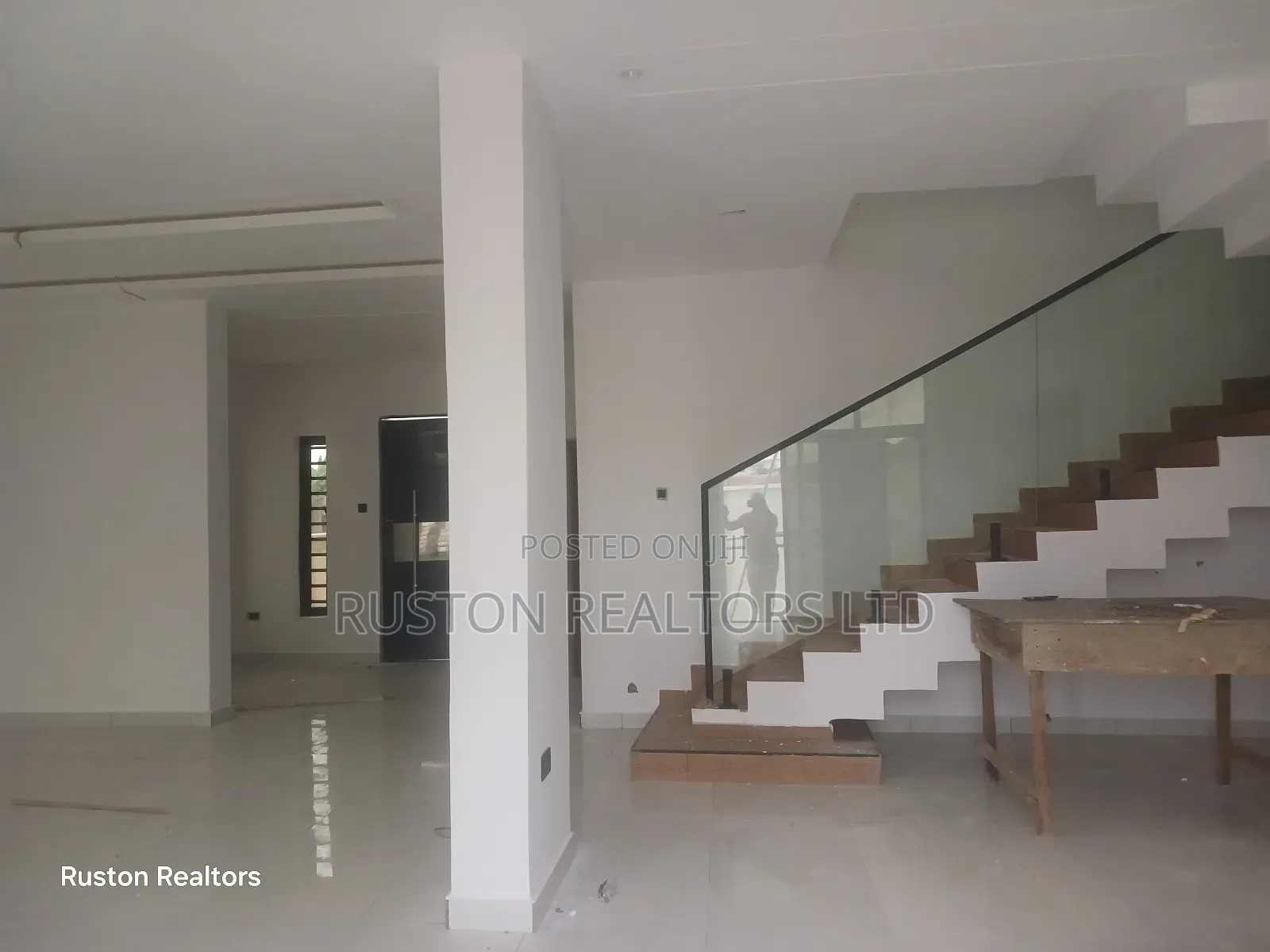 5bdrm Duplex in Ibadan for sale