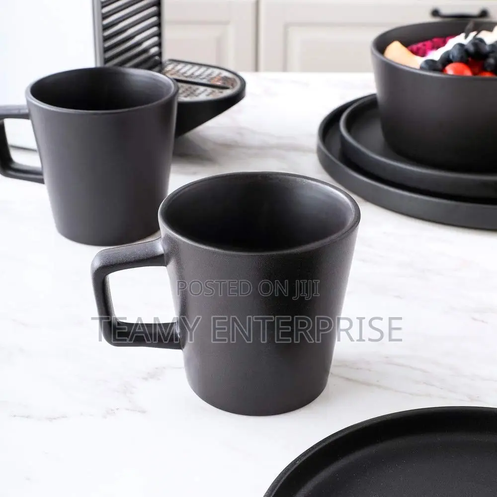 16 PCS Dinner Set Black - Plates, Mini Plates, Cereal Bowls, Cups