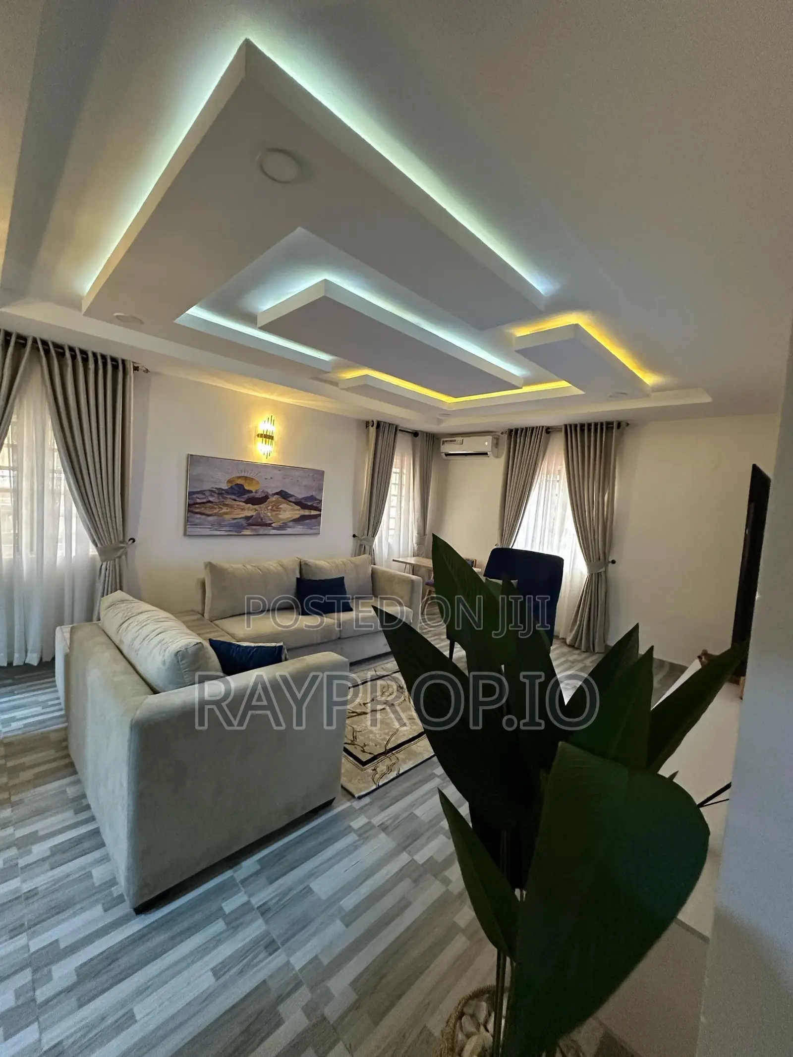 397292fx - 2 Bedroom Shortlet in Surulere