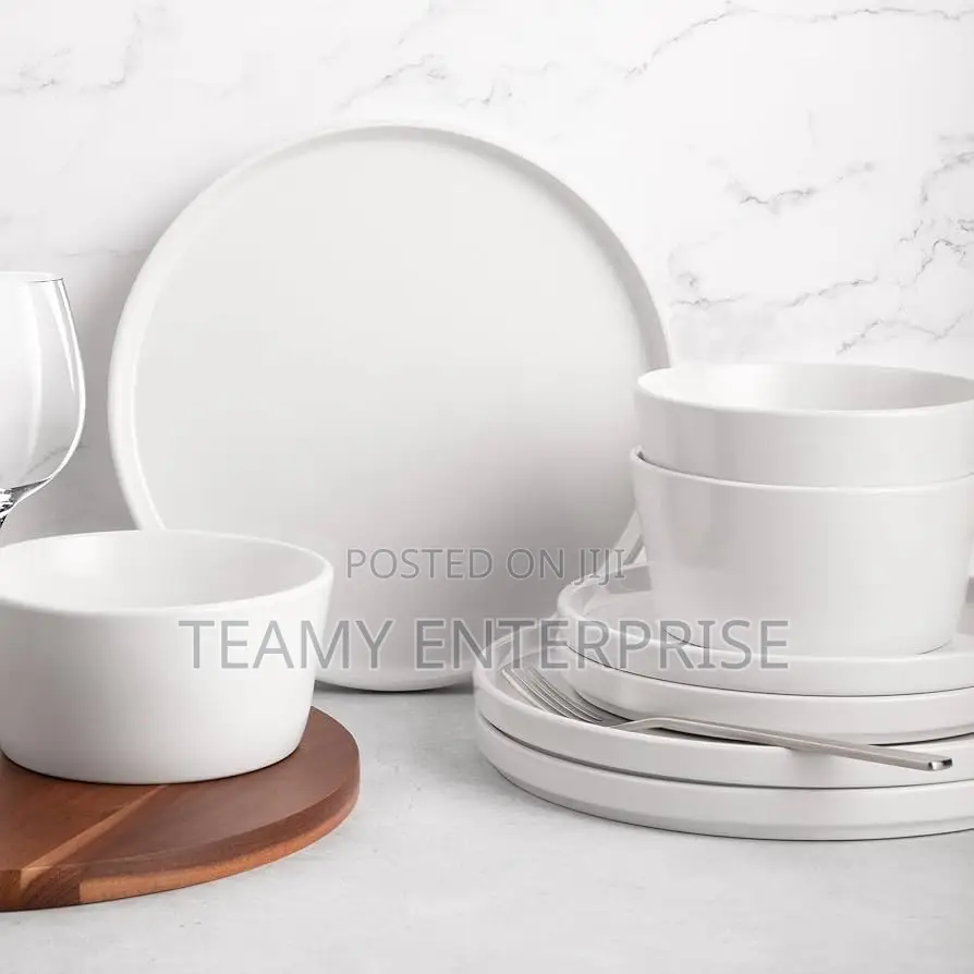 16 Pieces Dinner Set Plates and Cups - White Colour