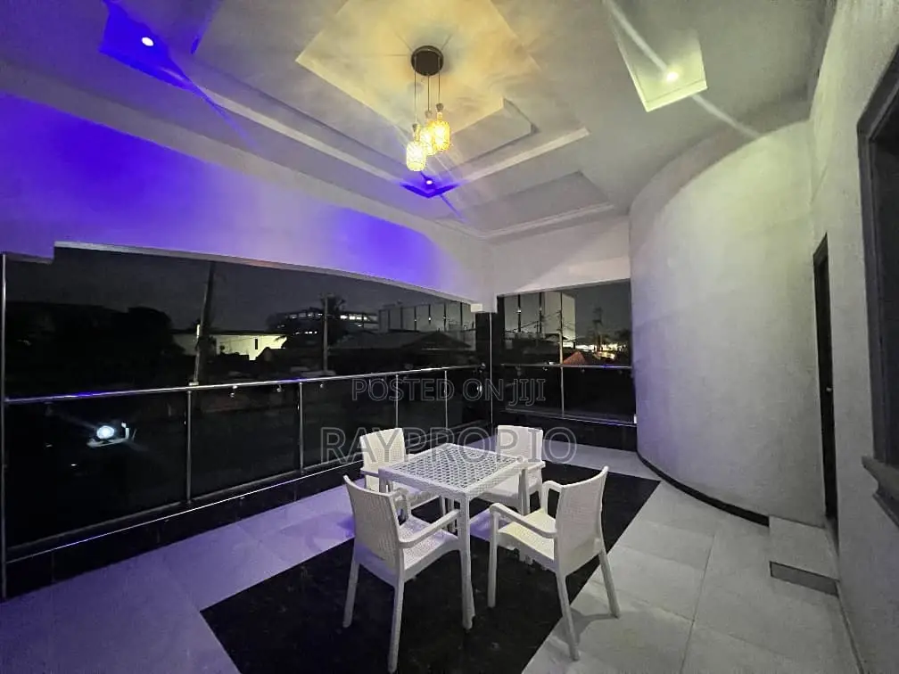 3 Bedroom Shortlet in Ajao Estate
