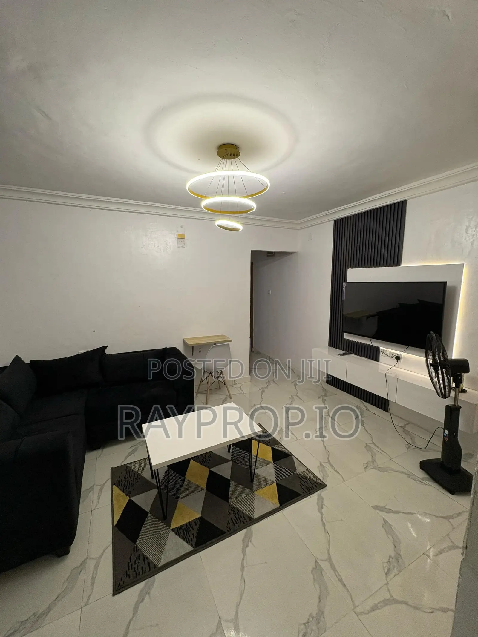 067680cq - 1 Bedroom Shortlet in Yaba