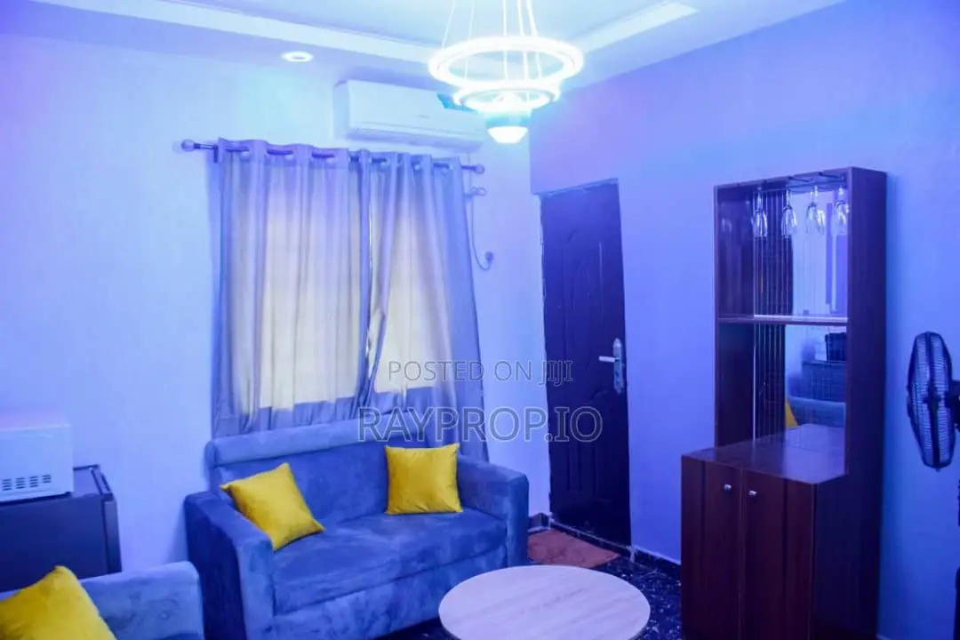 002356ed - 1 Bedroom Shortlet in Ilupeju