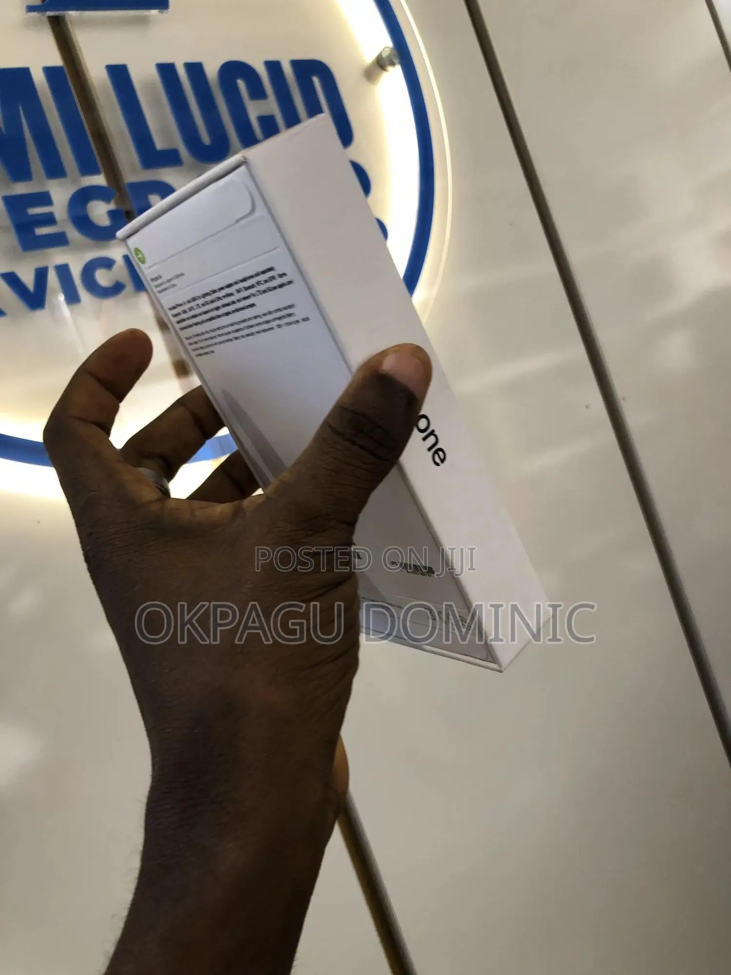 New Apple iPhone 14 256 GB Blue