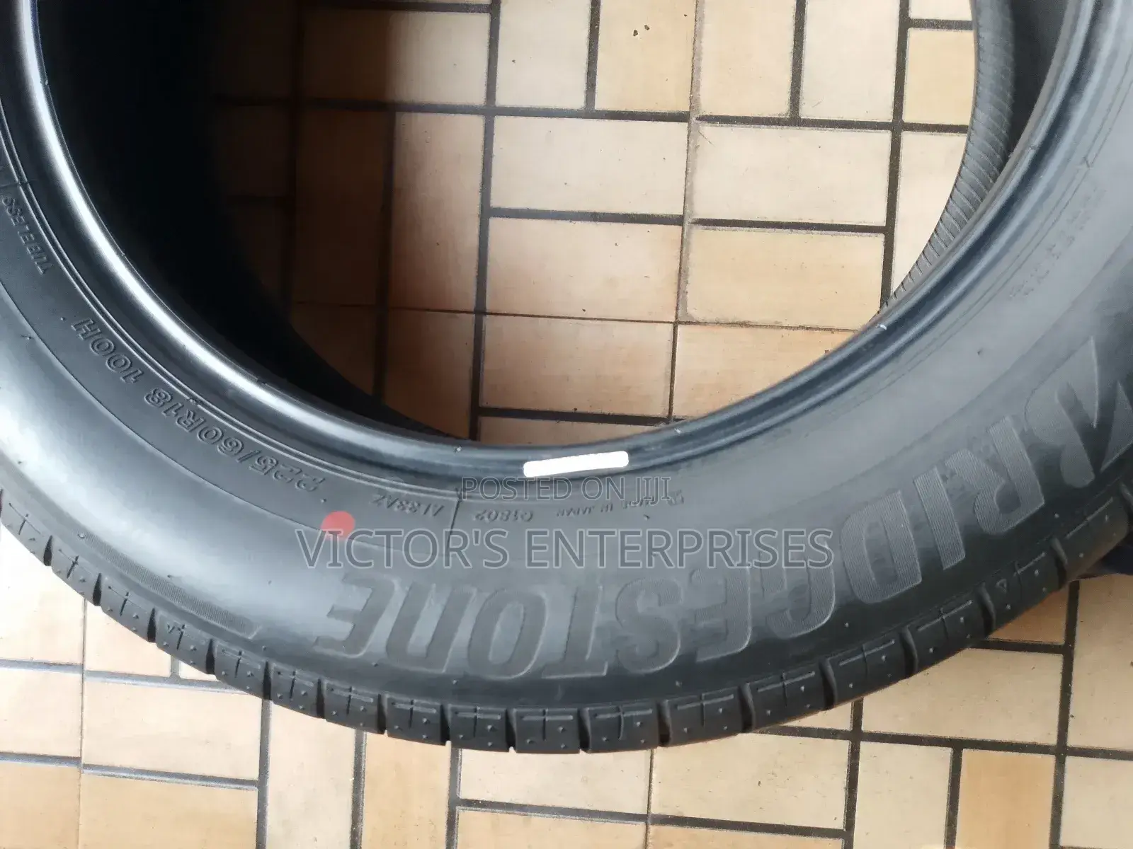 225/60 R 18 Bridgestone and Michelin Tires