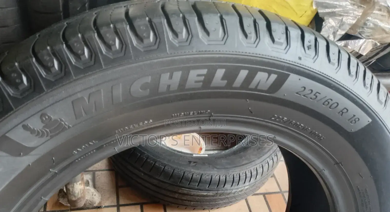 225/60 R 18 Bridgestone and Michelin Tires